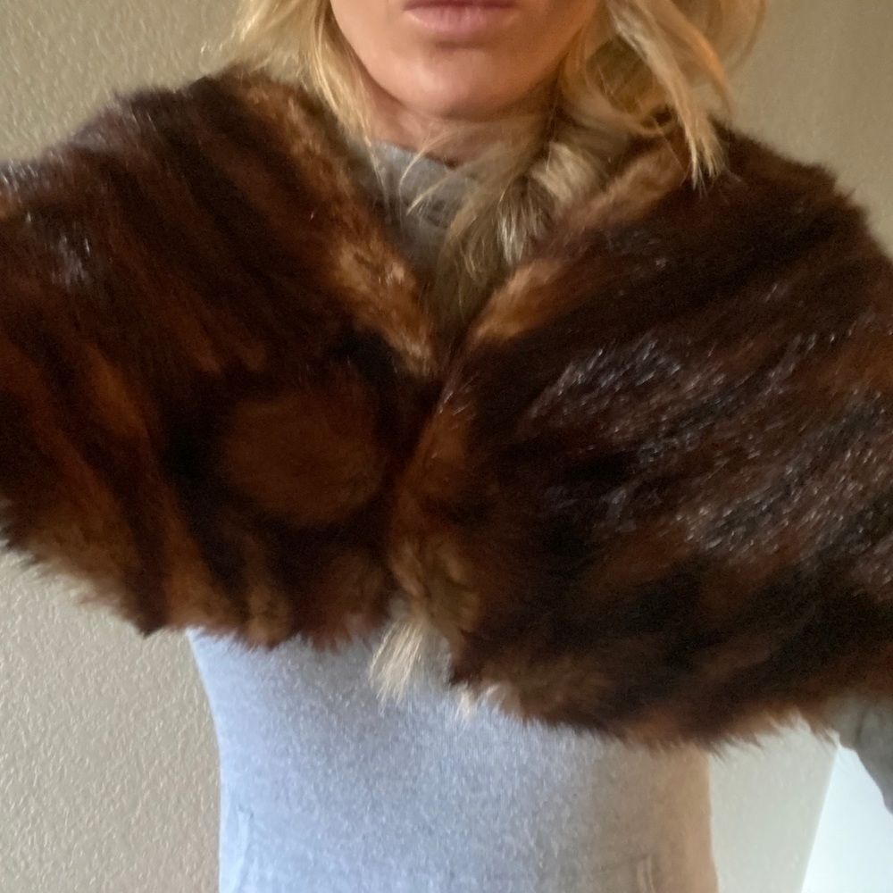 Fur wrap - Picture 7 of 8
